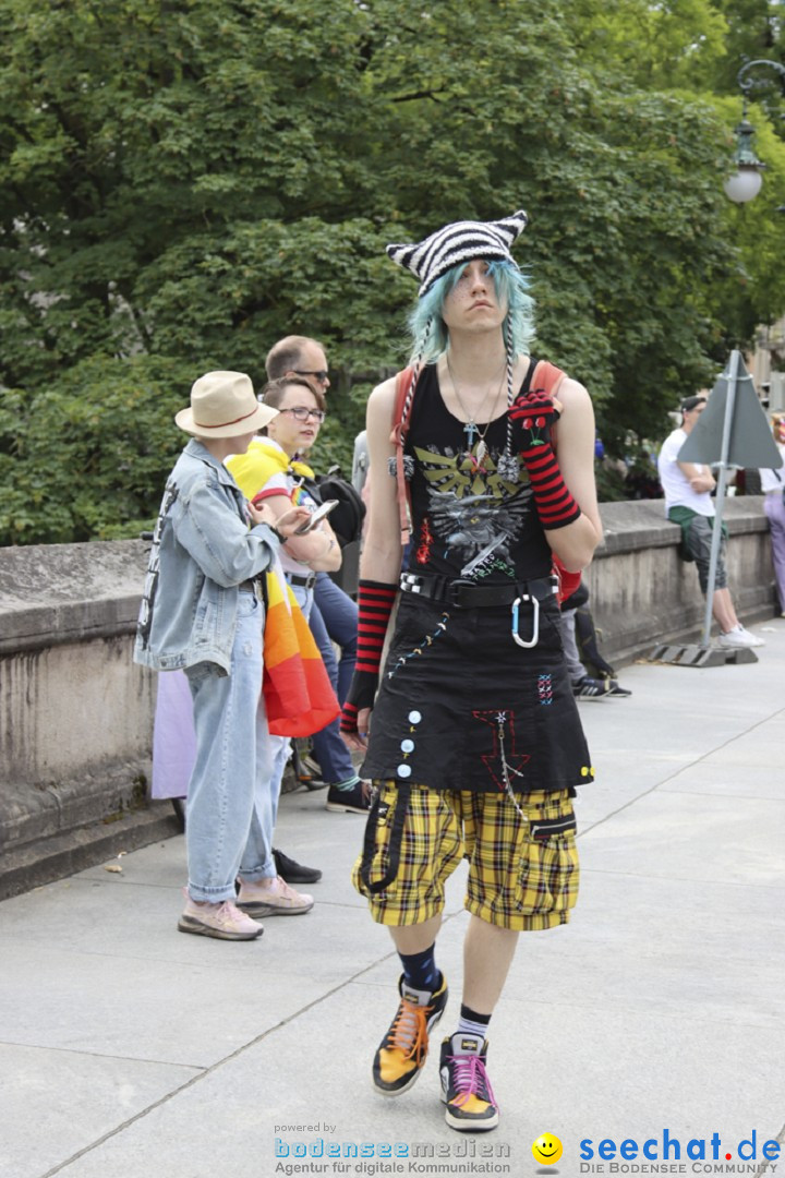 ZURICH PRIDE FESTIVAL: Zuerich - Schweiz, 15.06.2024