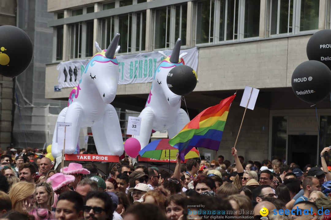 ZURICH PRIDE FESTIVAL: Zuerich - Schweiz, 15.06.2024