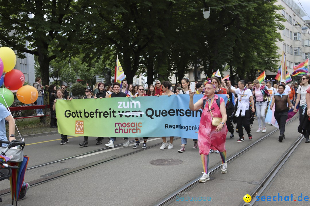 ZURICH PRIDE FESTIVAL: Zuerich - Schweiz, 15.06.2024