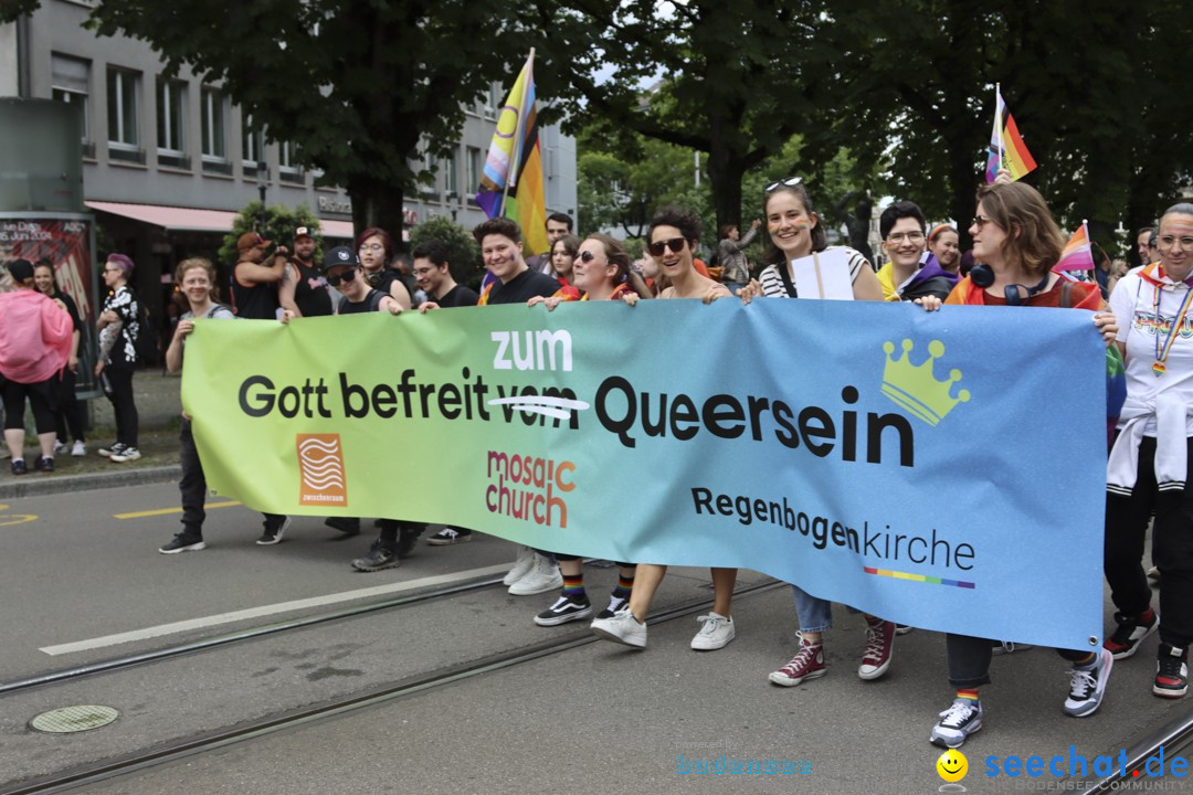 ZURICH PRIDE FESTIVAL: Zuerich - Schweiz, 15.06.2024