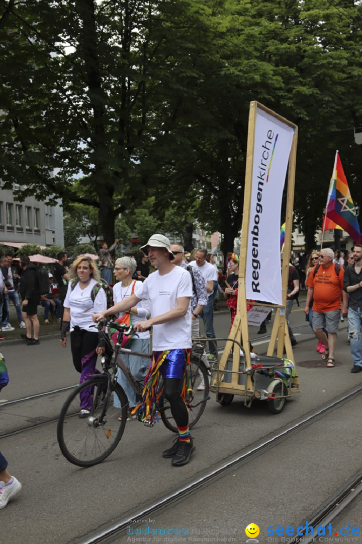 ZURICH PRIDE FESTIVAL: Zuerich - Schweiz, 15.06.2024