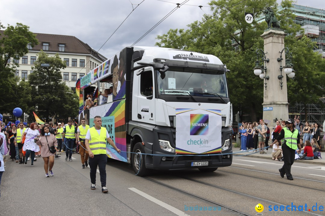 ZURICH PRIDE FESTIVAL: Zuerich - Schweiz, 15.06.2024