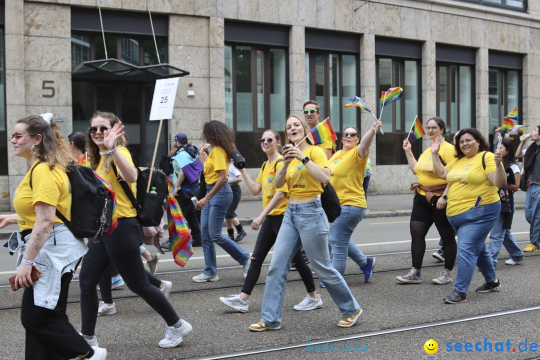 ZURICH PRIDE FESTIVAL: Zuerich - Schweiz, 15.06.2024