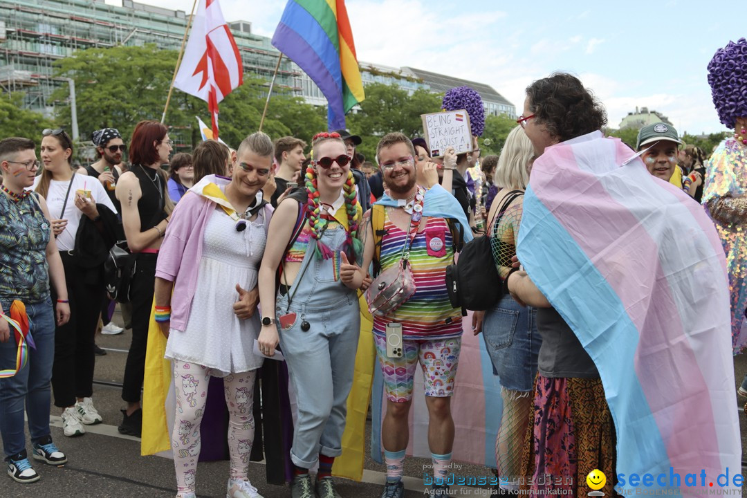 ZURICH PRIDE FESTIVAL: Zuerich - Schweiz, 15.06.2024