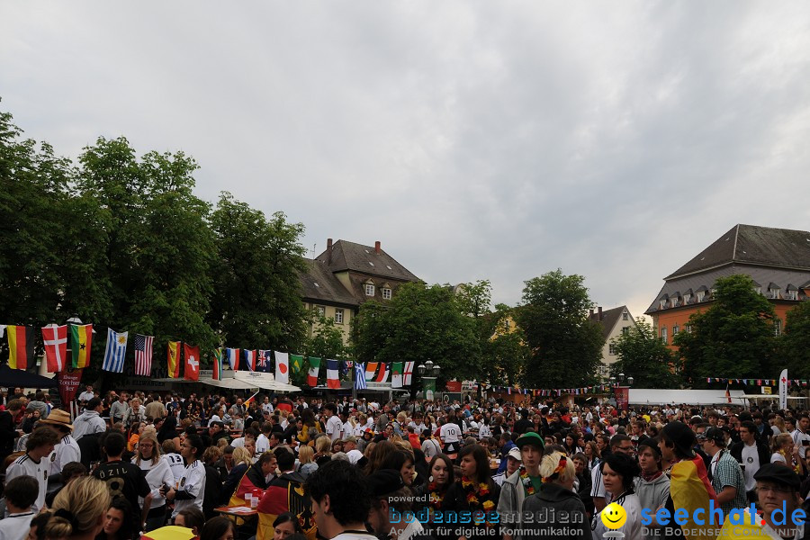 WM 2010 Public Viewing: Deutschland vs Australien (4:0) mit Band Face-of-Vi