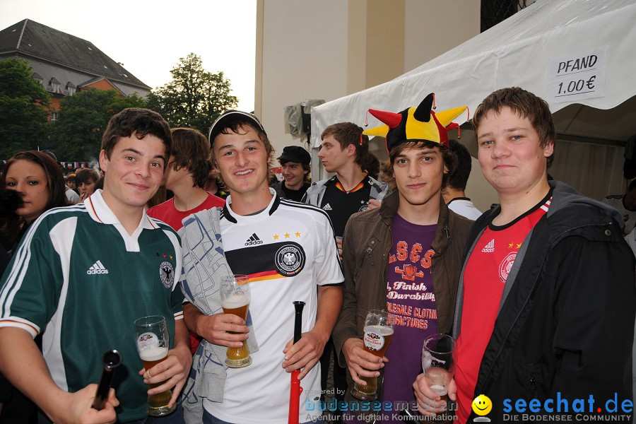 WM 2010 Public Viewing: Deutschland vs Australien (4:0) mit Band Face-of-Vi