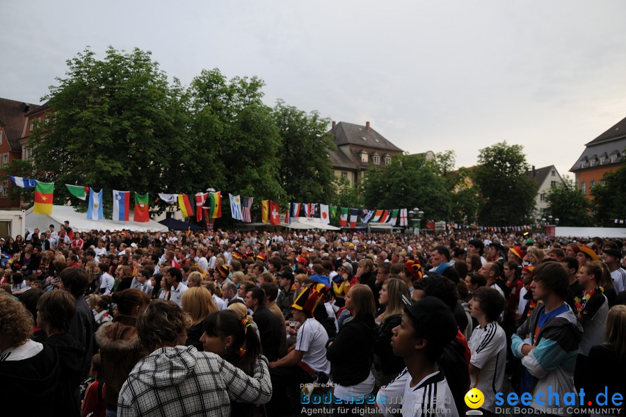 WM 2010 Public Viewing: Deutschland vs Australien (4:0) mit Band Face-of-Vi