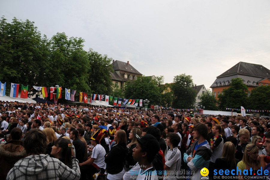 WM 2010 Public Viewing: Deutschland vs Australien (4:0) mit Band Face-of-Vi