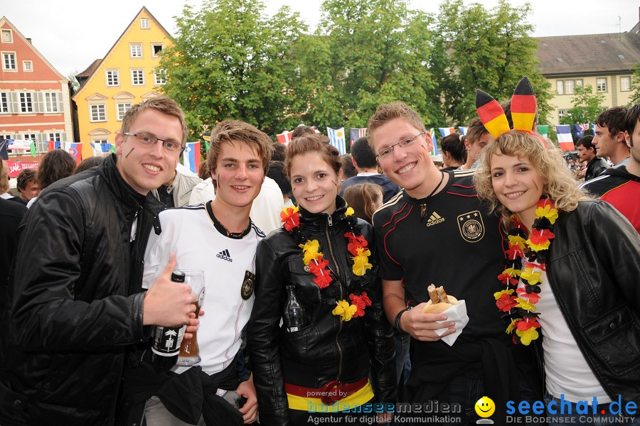 WM 2010 Public Viewing: Deutschland vs Australien (4:0) mit Band Face-of-Vi