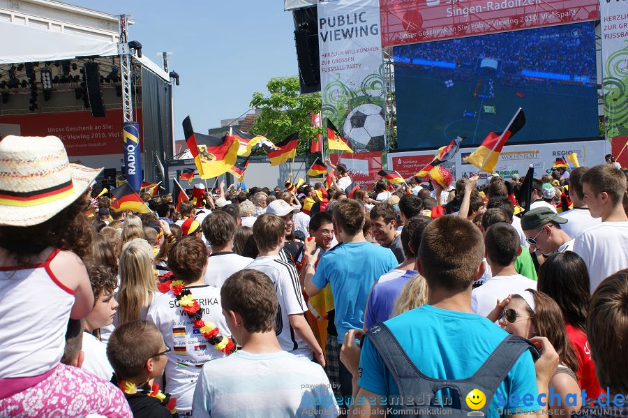 WM-2010: Deutschland-England (4:1): Stadthalle Singen, 27.06.2010