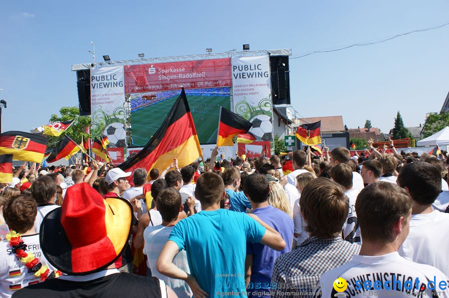 WM-2010: Deutschland-England (4:1): Stadthalle Singen, 27.06.2010