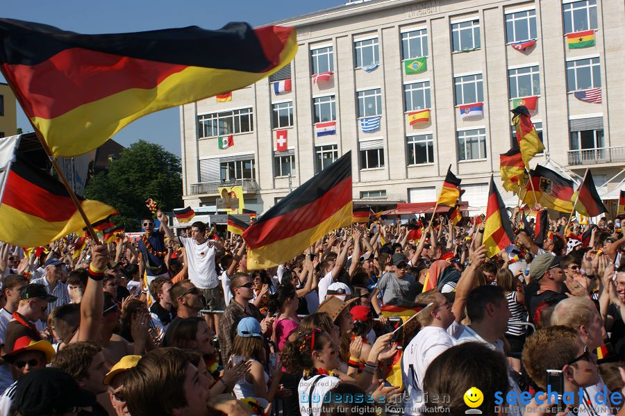 WM-2010: Deutschland-England (4:1): Stadthalle Singen, 27.06.2010