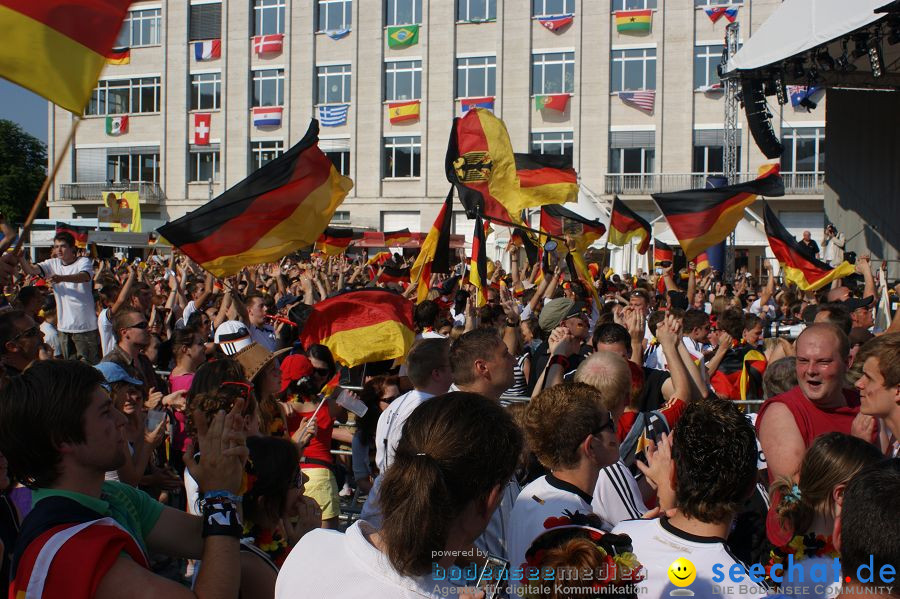 WM-2010: Deutschland-England (4:1): Stadthalle Singen, 27.06.2010