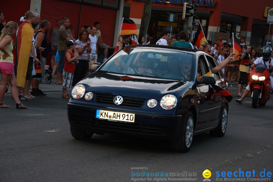 WM-2010: Deutschland-Argentinien (4:0): Singen, 03.07.2010