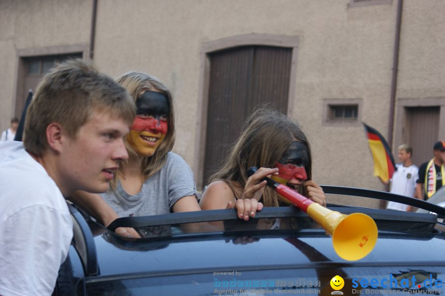 WM-2010: Deutschland-Argentinien (4:0): Singen, 03.07.2010