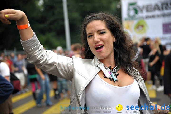 streetparade-2010-Zuerich-140810-Bodensee-Community-seechat_de-roh2_0777.jpg