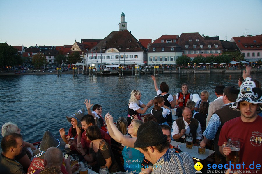 Wiesnboot-besser-fayern-als-die-Bayern-2010-Bodensee-Ueberlingen-110910-seechat_de-IMG_1061.JPG