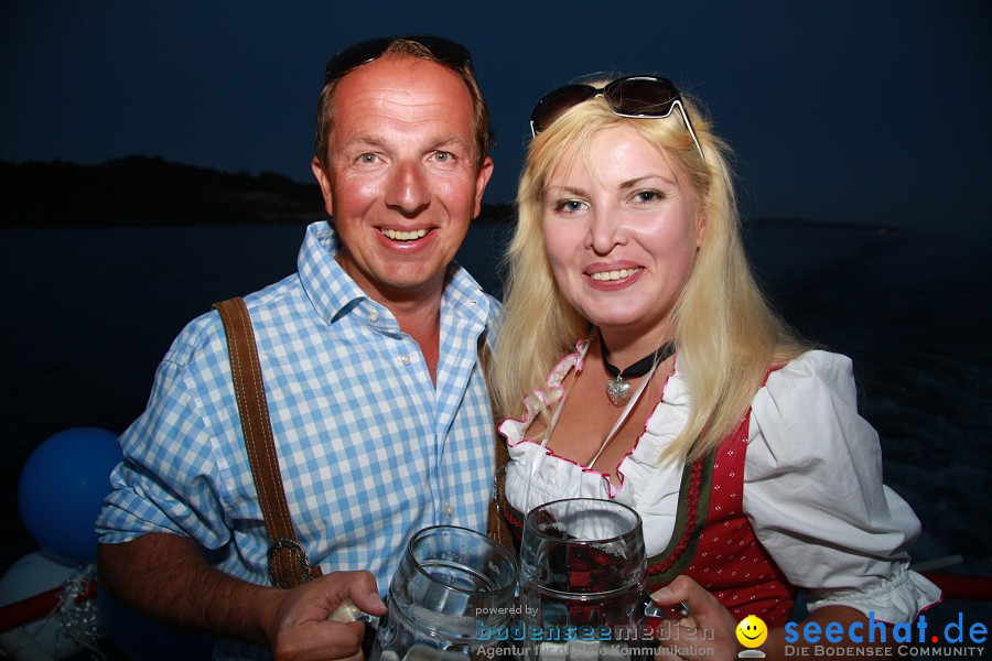 Wiesnboot-besser-fayern-als-die-Bayern-2010-Bodensee-Ueberlingen-110910-seechat_de-IMG_1128.JPG