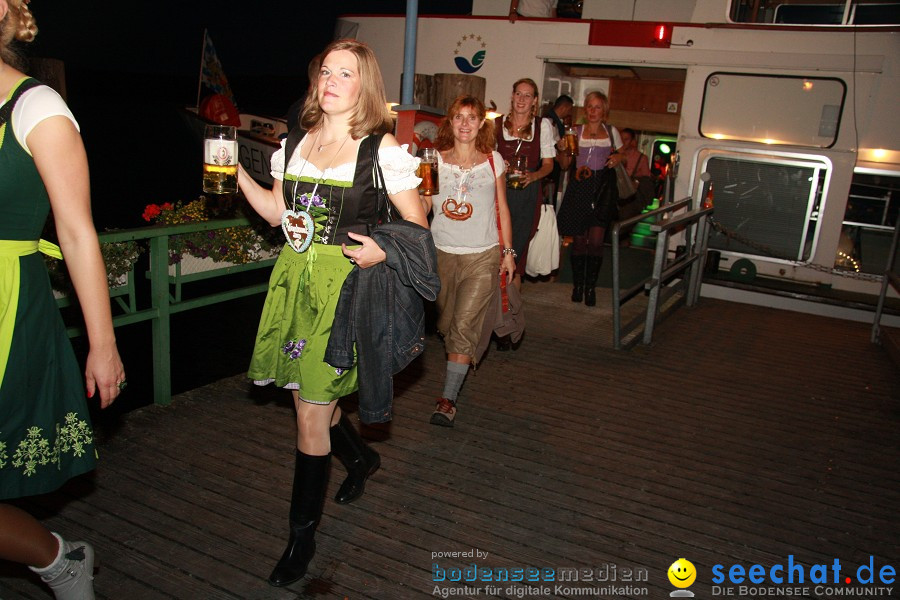 Wiesnboot-besser-fayern-als-die-Bayern-2010-Bodensee-Ueberlingen-110910-seechat_de-IMG_1194.JPG