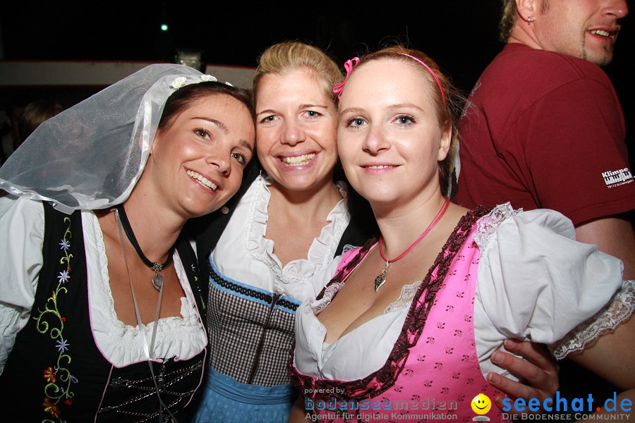 Wiesnboot-besser-fayern-als-die-Bayern-2010-Bodensee-Ueberlingen-110910-seechat_de-IMG_1264.JPG