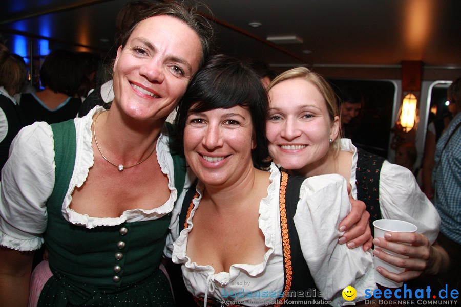 Wiesnboot-besser-fayern-als-die-Bayern-2010-Bodensee-Ueberlingen-110910-seechat_de-IMG_1352.JPG