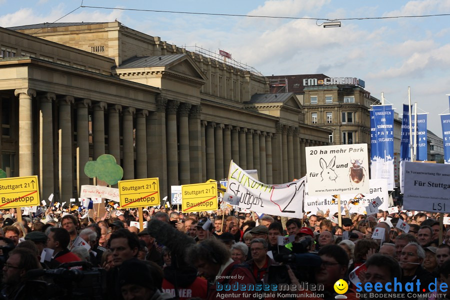 Stuttgart21-Grosskundgebung-Stuttgart-23102010-Bodensee-Community-seechat_de-_138.JPG