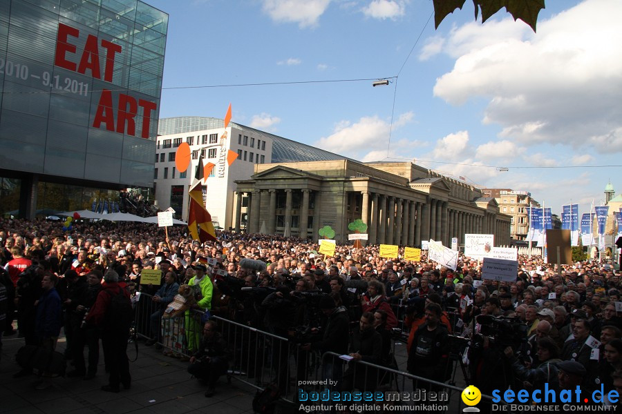 Stuttgart21-Grosskundgebung-Stuttgart-23102010-Bodensee-Community-seechat_de-_164.JPG