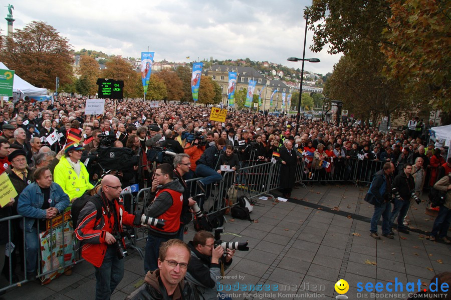 Stuttgart21-Grosskundgebung-Stuttgart-23102010-Bodensee-Community-seechat_de-_71.JPG