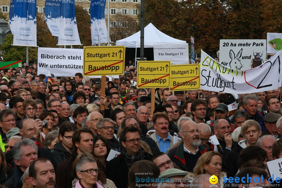 Stuttgart21-Grosskundgebung-Stuttgart-23102010-Bodensee-Community-seechat_de-_75.JPG