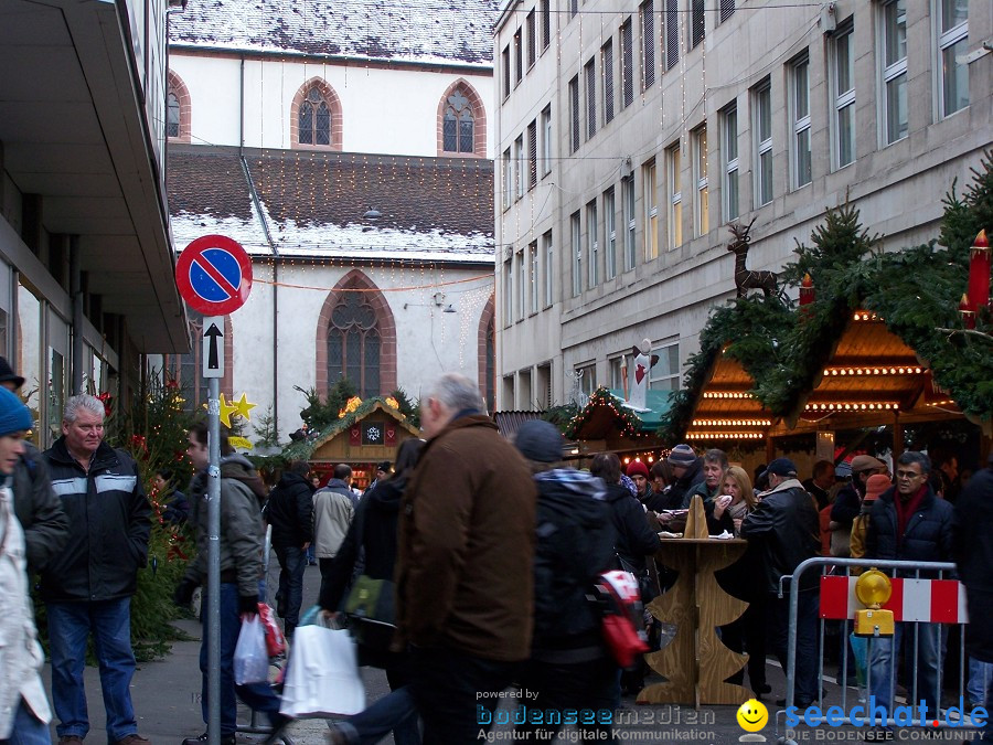 Weihnachtsmarkt mit Konzert: Basel - Schweiz, 19.12.2010