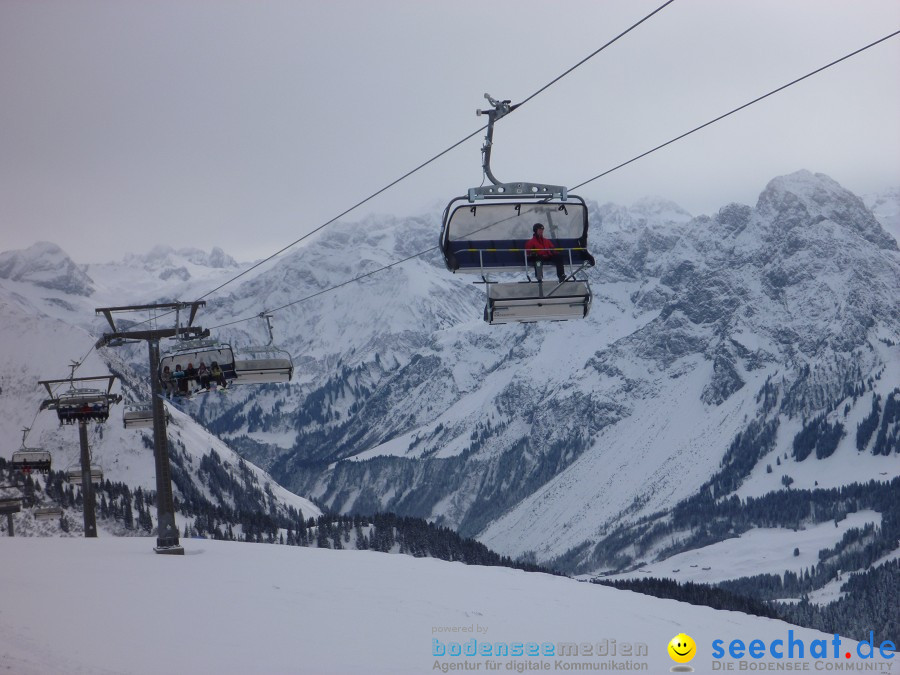 DIEDAMSKOPF - SKITAG: Au-Schoppernau-Oesterreich, 28.12.2010