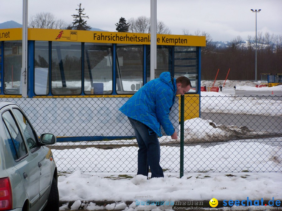 seechat.de Verkehrssicherheitstag auf der ADAC-Fahrsicherheitsanlage: Kempt