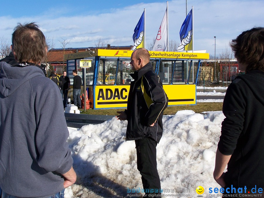 seechat.de Verkehrssicherheitstag auf der ADAC-Fahrsicherheitsanlage: Kempt