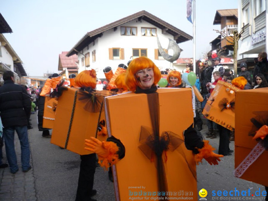 Faschingsball und Umzug: Oberstdorf bei Ravensburg, 06.03.2011