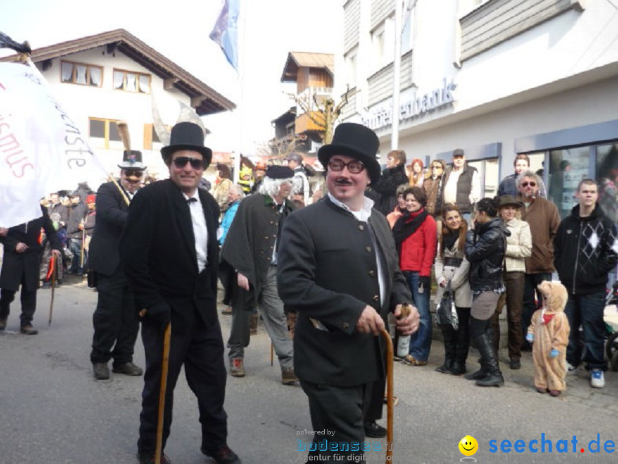 Faschingsball und Umzug: Oberstdorf bei Ravensburg, 06.03.2011