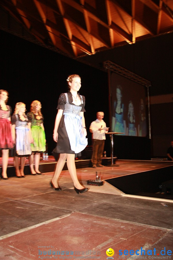 Dirndl Prinzessin 2011 - IBO-Messe: Bayrische7, Jungen Zillertalern: Friedr