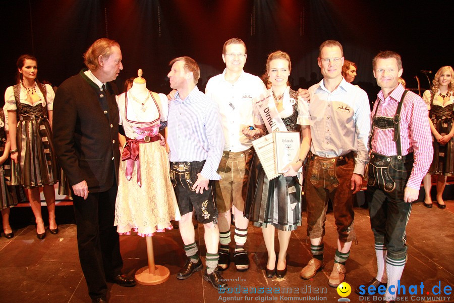 Dirndl Prinzessin 2011 - IBO-Messe: Bayrische7, Jungen Zillertalern: Friedr