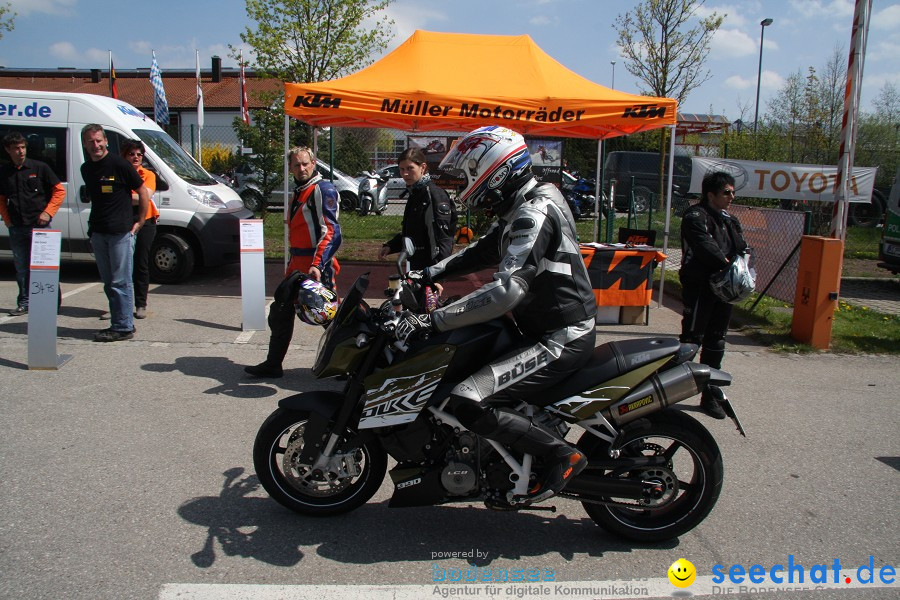 seechat.de Motorrad-Kurventraining: Start-up-Day-ADAC-Fahrsicherheitsanlage