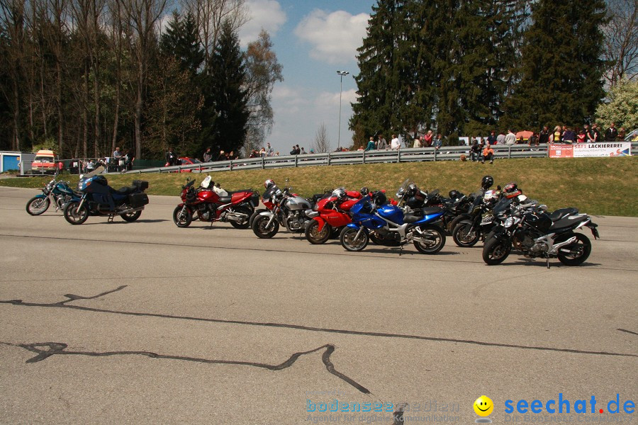 seechat.de Motorrad-Kurventraining: Start-up-Day-ADAC-Fahrsicherheitsanlage