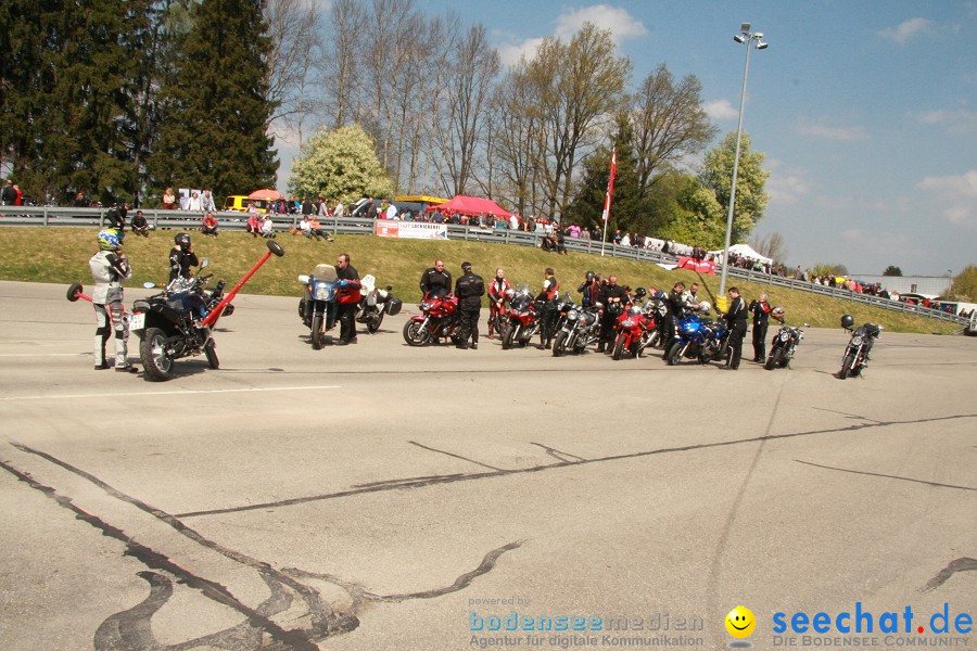 seechat.de Motorrad-Kurventraining: Start-up-Day-ADAC-Fahrsicherheitsanlage