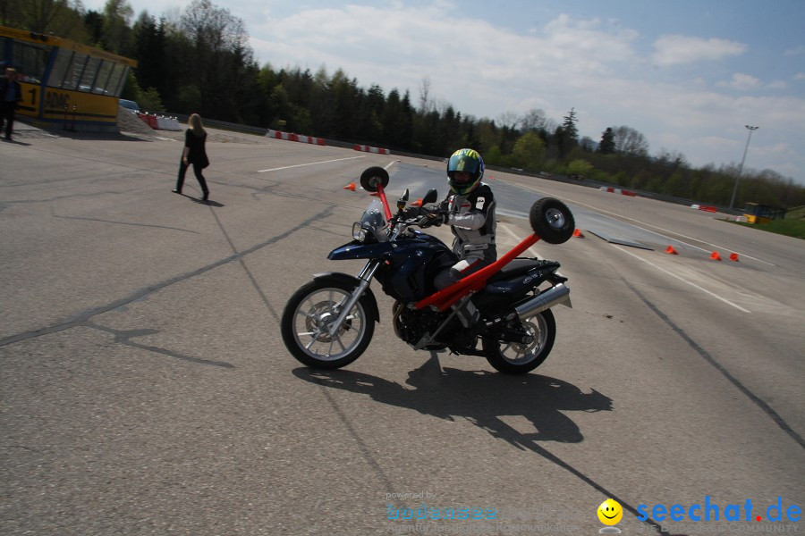 seechat.de Motorrad-Kurventraining: Start-up-Day-ADAC-Fahrsicherheitsanlage