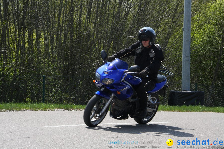 seechat.de Motorrad-Kurventraining: Start-up-Day-ADAC-Fahrsicherheitsanlage