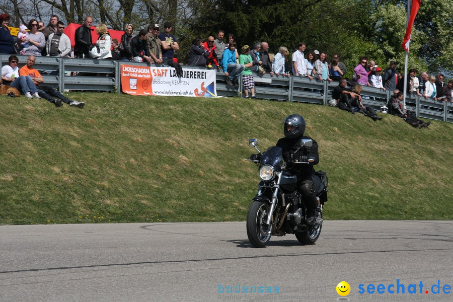 seechat.de Motorrad-Kurventraining: Start-up-Day-ADAC-Fahrsicherheitsanlage