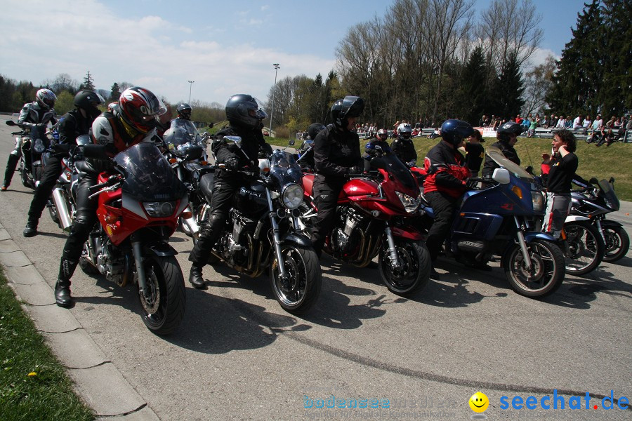 seechat.de Motorrad-Kurventraining: Start-up-Day-ADAC-Fahrsicherheitsanlage