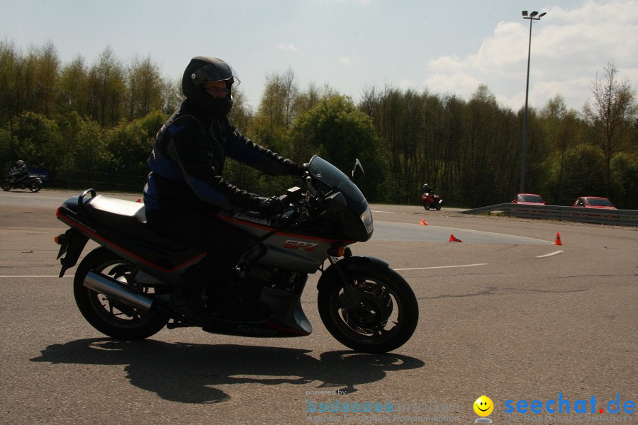 seechat.de Motorrad-Kurventraining: Start-up-Day-ADAC-Fahrsicherheitsanlage