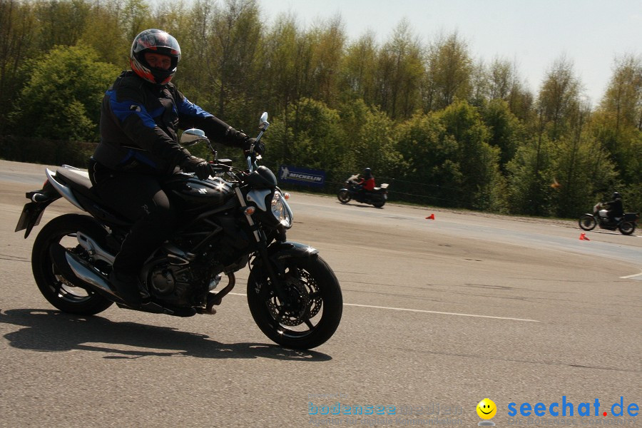 seechat.de Motorrad-Kurventraining: Start-up-Day-ADAC-Fahrsicherheitsanlage