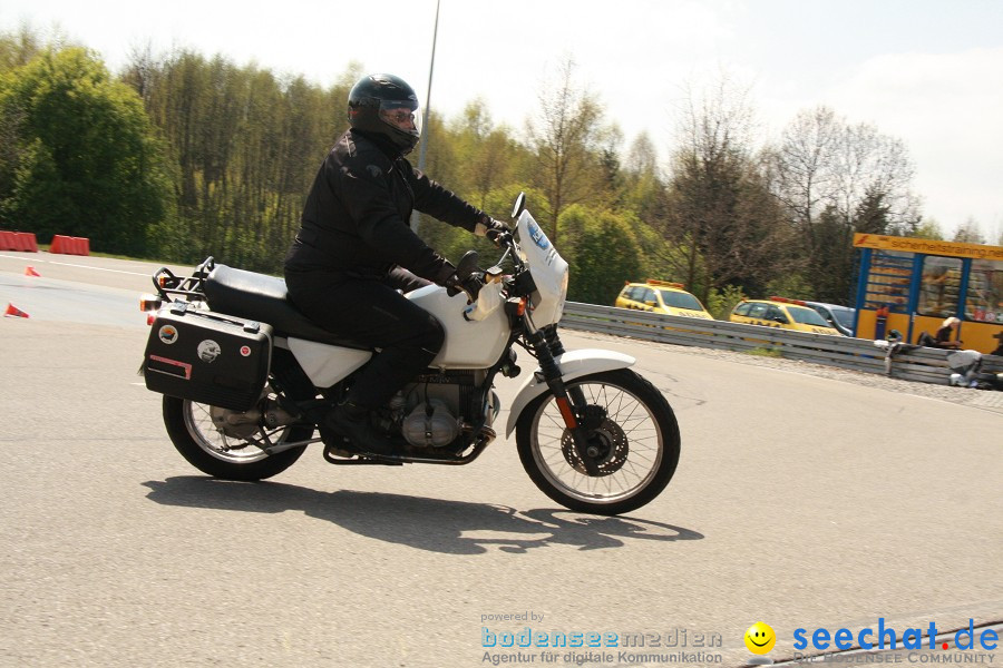 seechat.de Motorrad-Kurventraining: Start-up-Day-ADAC-Fahrsicherheitsanlage