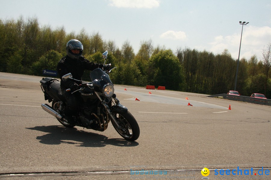 seechat.de Motorrad-Kurventraining: Start-up-Day-ADAC-Fahrsicherheitsanlage