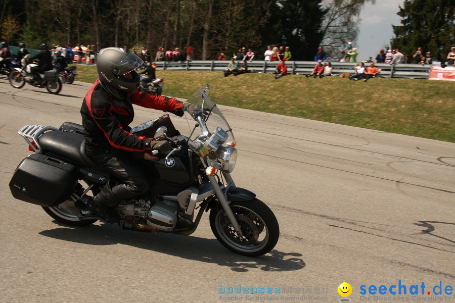 seechat.de Motorrad-Kurventraining: Start-up-Day-ADAC-Fahrsicherheitsanlage