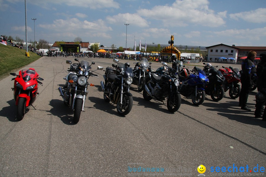 seechat.de Motorrad-Kurventraining: Start-up-Day-ADAC-Fahrsicherheitsanlage